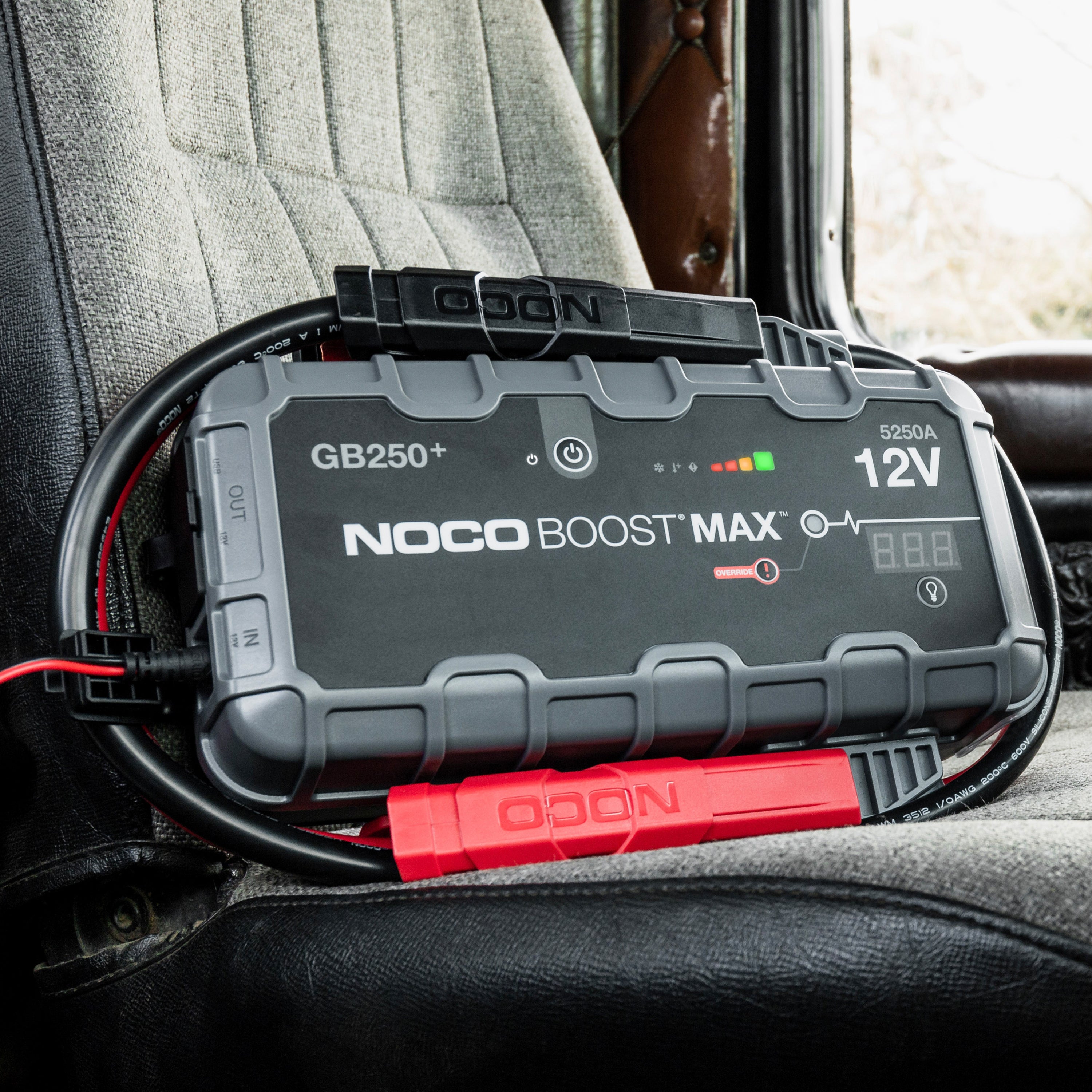 Boost Max Plus GB250+ 12v 5250A Jump Starter