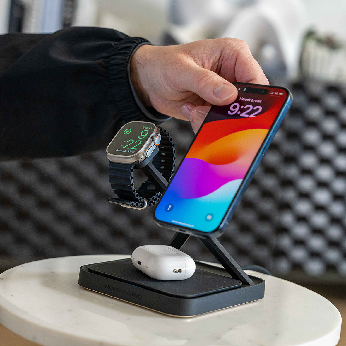 XDS3B 3-In-1 Qi2 Wireless Charging Stand